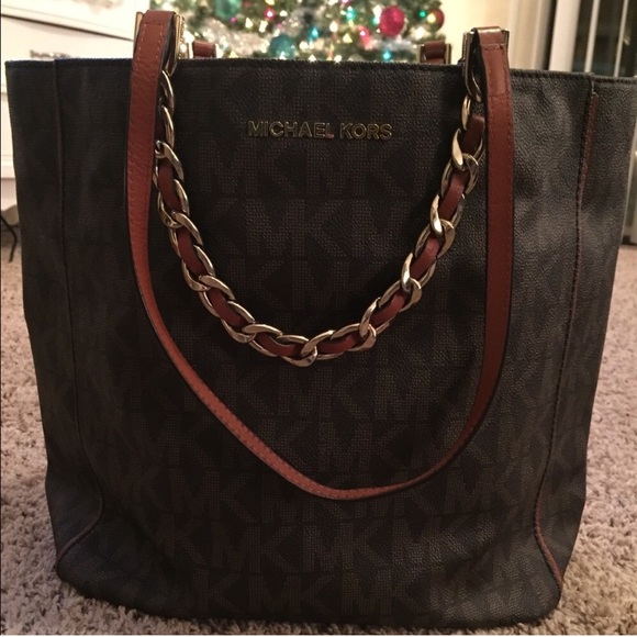 MICHAEL Michael Kors Handbags - Michael Kors bag 💕💕